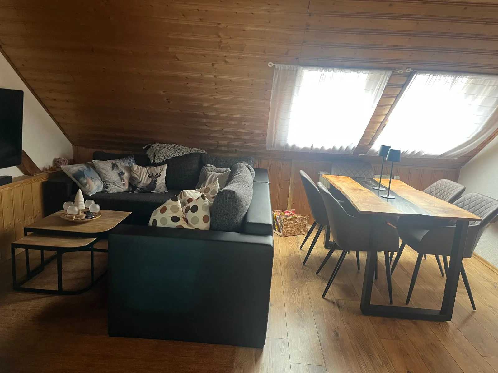 Ferienwohnung  und  Kunstgalerie