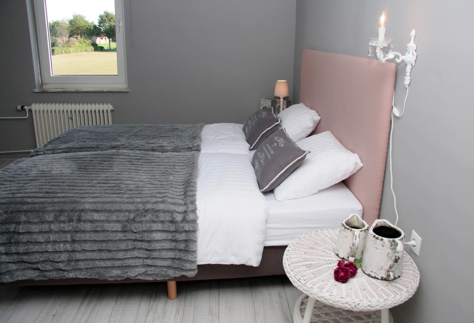 Tolles Ferienhaus für 18 Personen in Ostfriesland mit Kino, Bar, Sauna und Whirlpool
