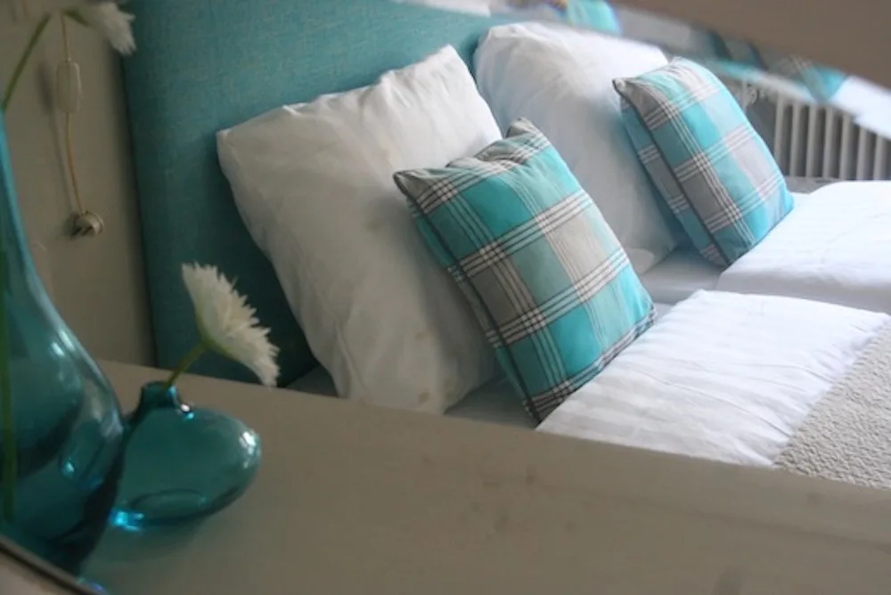 Tolles Ferienhaus für 18 Personen in Ostfriesland mit Kino, Bar, Sauna und Whirlpool