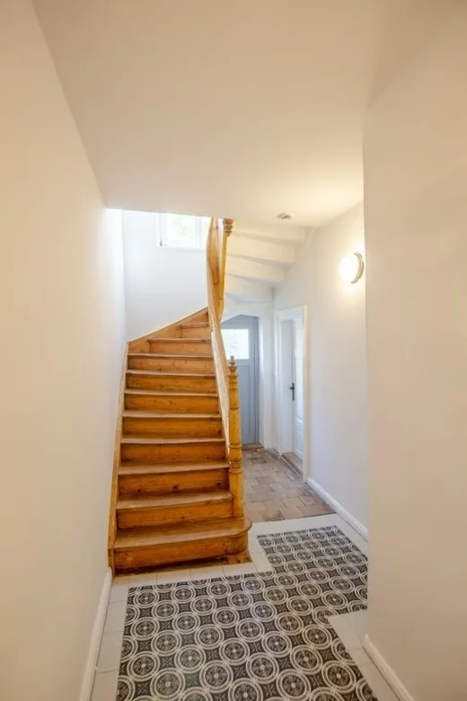 Apartment No.2