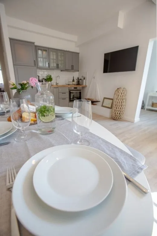 Apartment No.4
