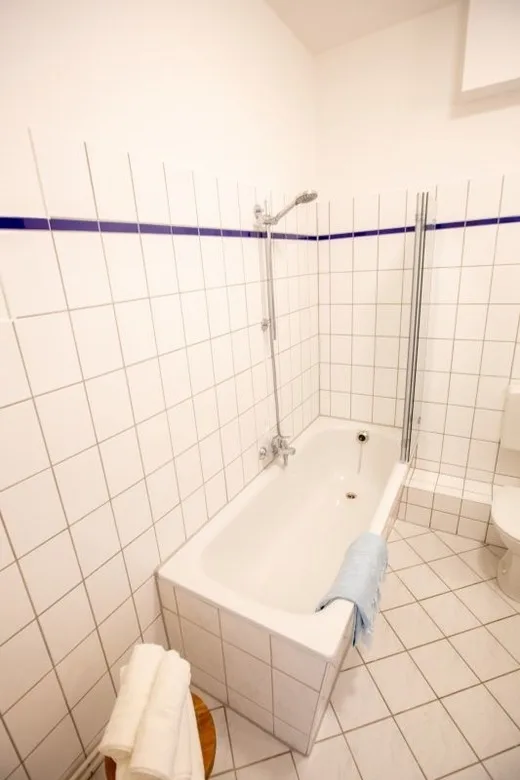 Apartment No.4