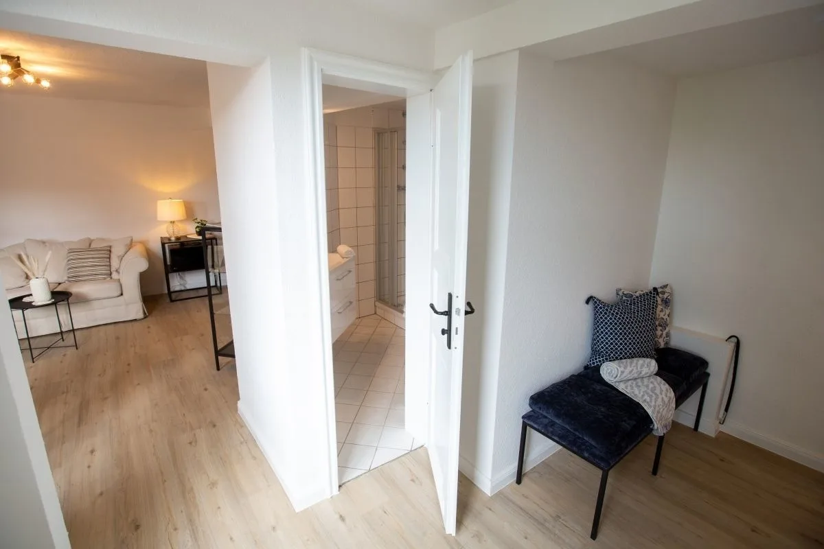 Apartment No.6