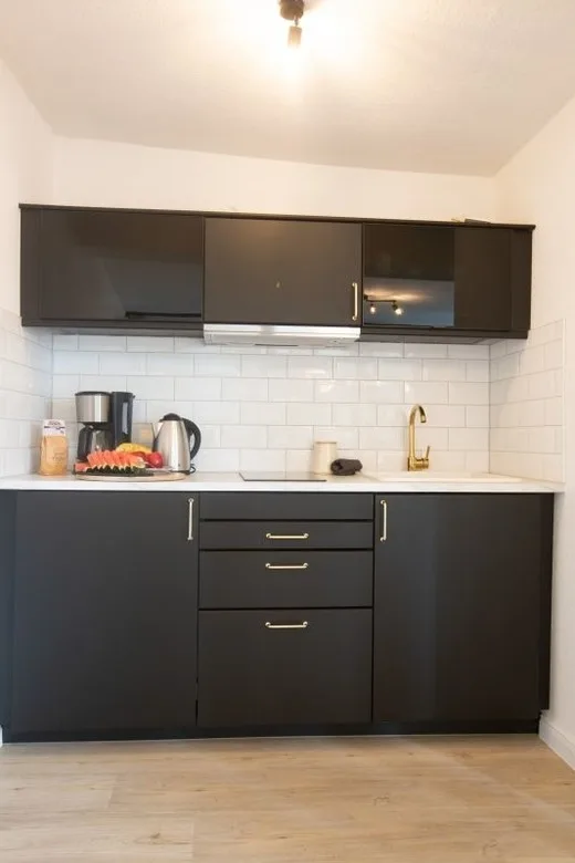 Apartment No.6