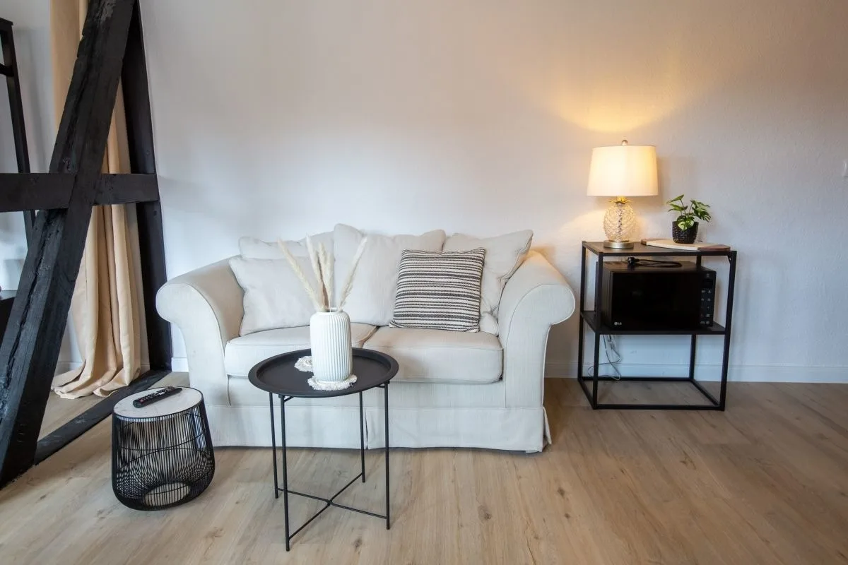 Apartment No.6