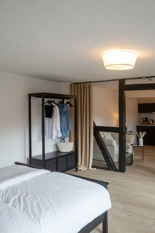 Apartment No.6
