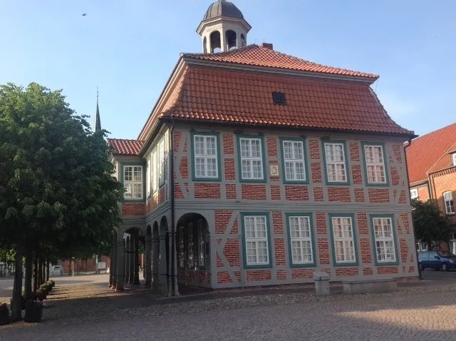 DAS TRAUFENHAUS AM WALL - Urlaub im Denkmal