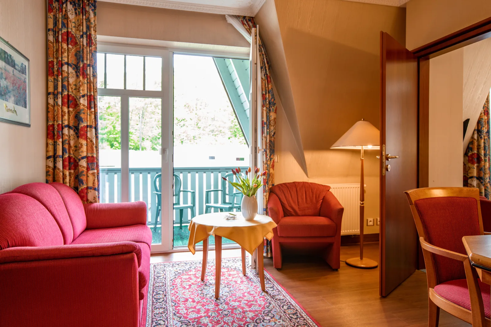 2 Raum Apartment großer Balkon