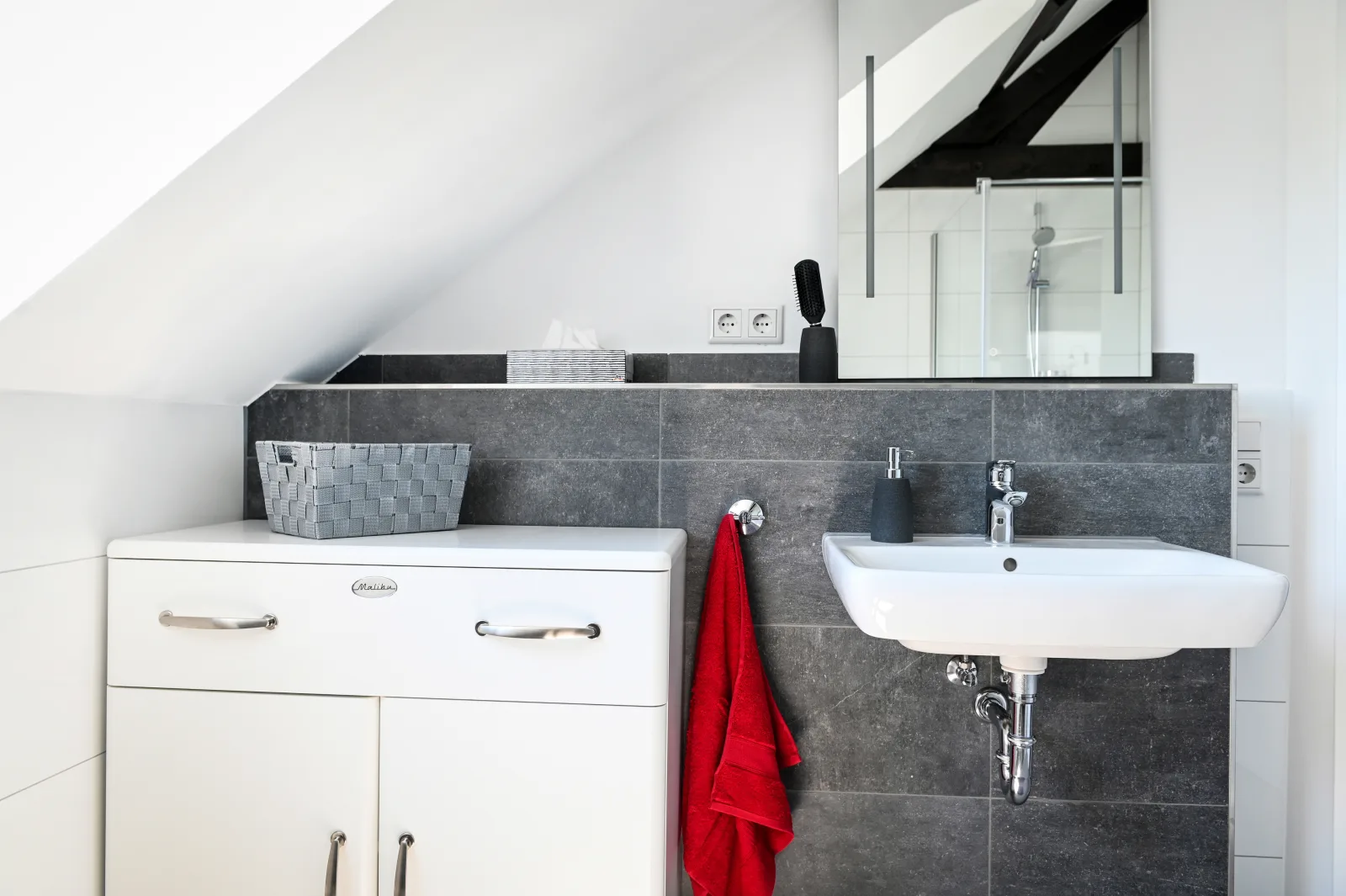 Tor-Apartment im Herrenhaus Rheinblick