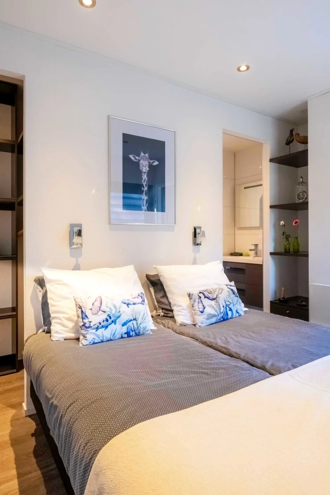 Elite Cube mit Dachterrasse. Meerblick und Strand
