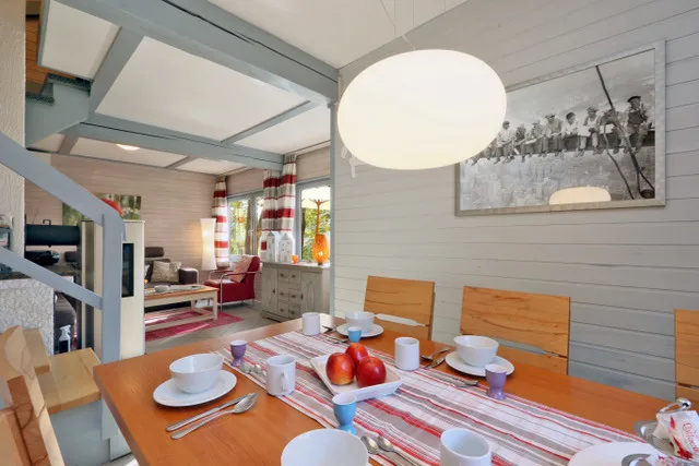 Urlaub mit Seeblick, Kamin und Sauna - Ferienhaus Felix von Mein-Seepark