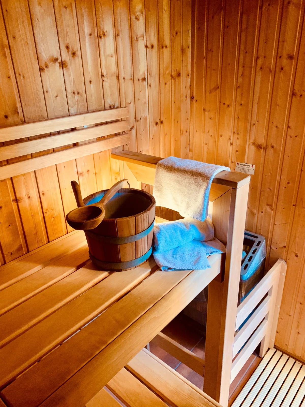 Abschlag1*Whirlpool*Sauna*Kamin*Blick ins Grüne