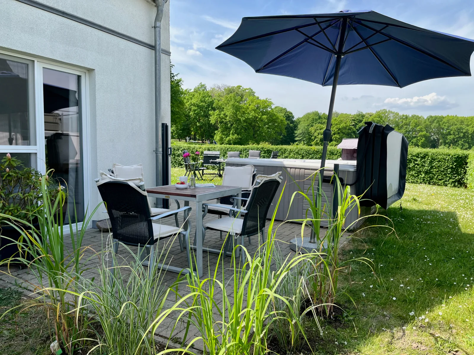 Abschlag1*Whirlpool*Sauna*Kamin*Blick ins Grüne