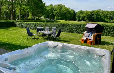 Abschlag1*Whirlpool*Sauna*Kamin*Blick ins Grüne
