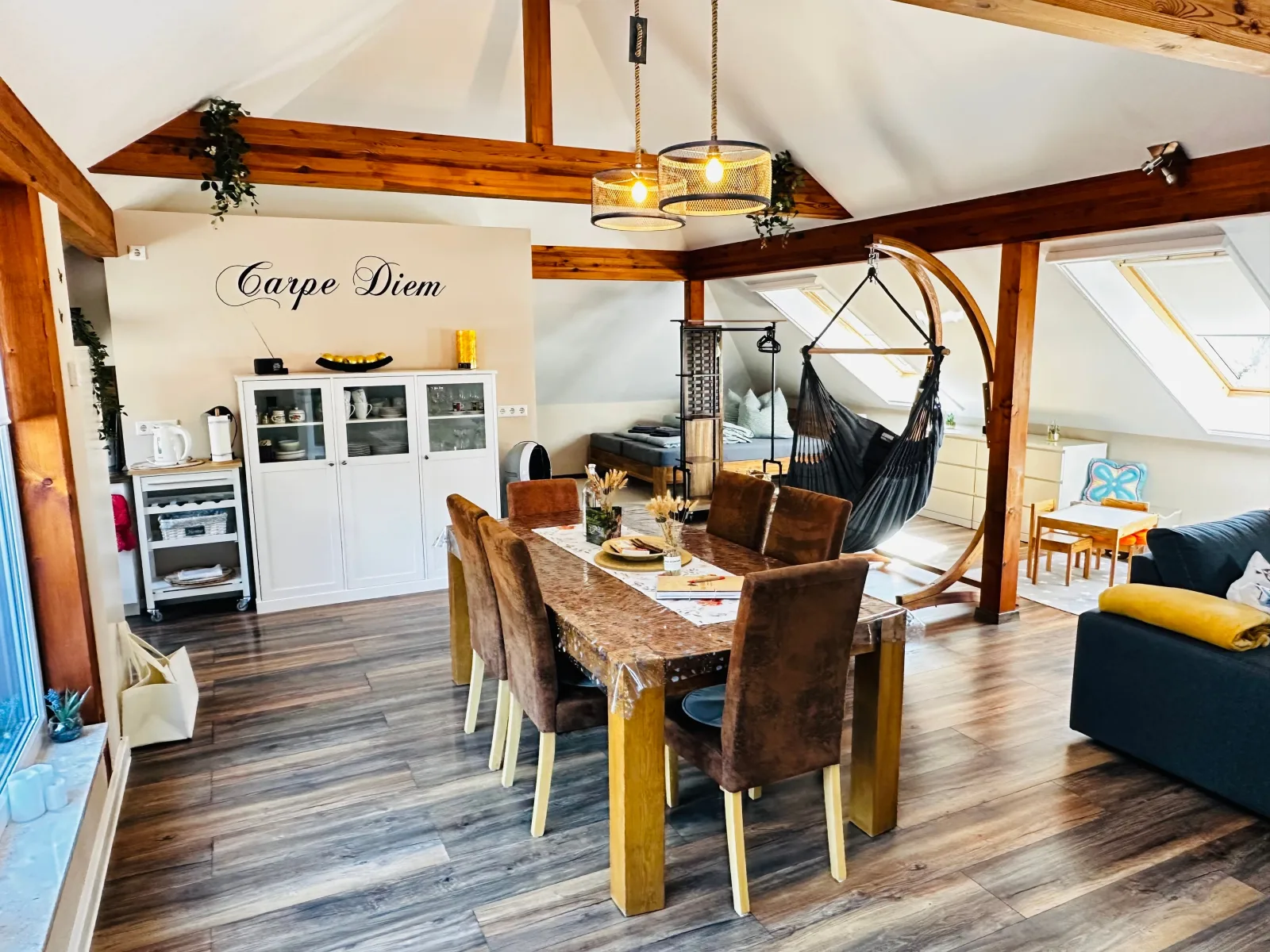 Ferienwohnung Am Waldesrand - Garten, Terrasse, Grill, Luftkühler, Massagesessel, Kinderspielecke, Spielekonsole