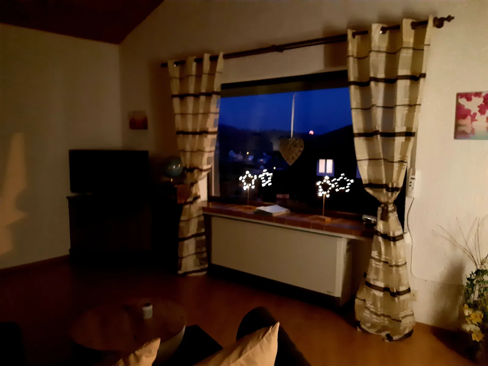 Eifel Urlaub mit Hunden Ferienhaus Schwalbennest Schalkenmehren