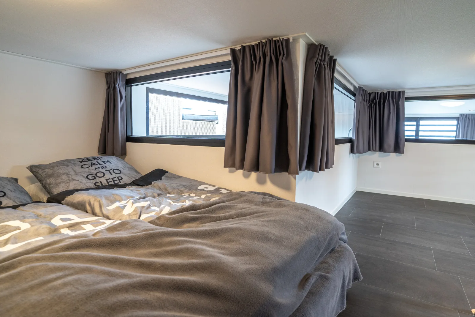 Residence Cube mit Dachterrasse. Meerblick und Strand