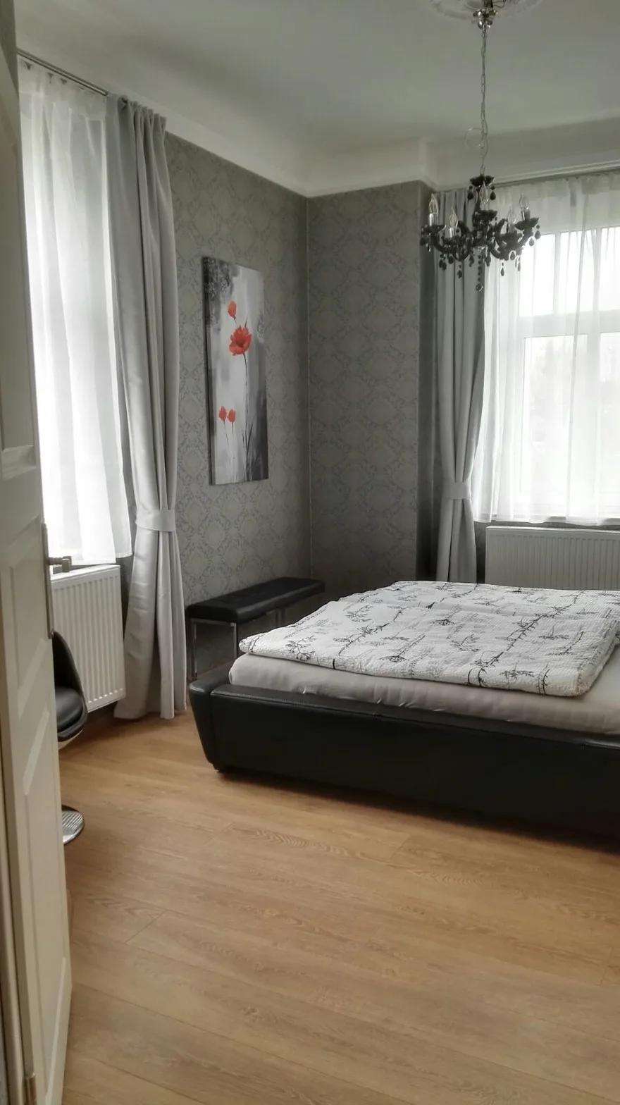 FeWo mit 2 Bädern und 2 Schlafzimmern