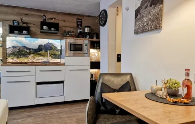 Ferienwohnungen Wolf- Studio/ Zimmer mit Bergblick