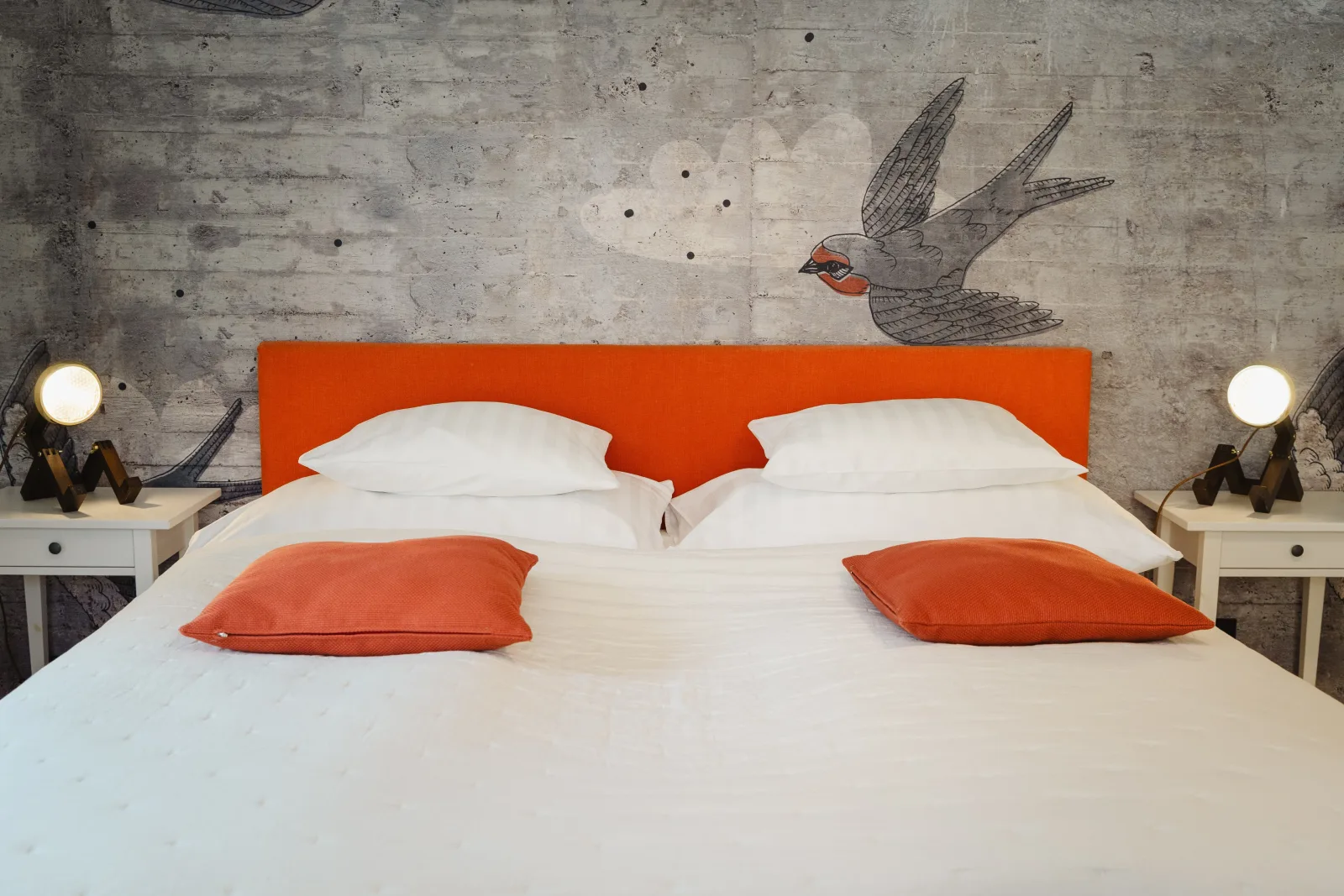 Orange Flat