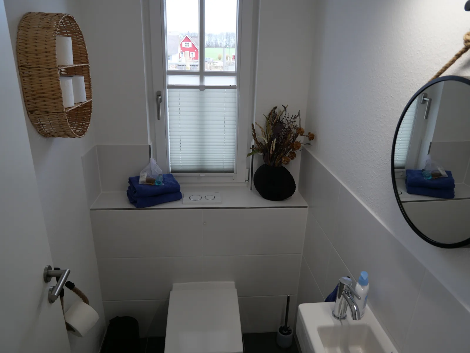 neben Wismar  FH"FaJuKa" Strandnah mit Wallbox
