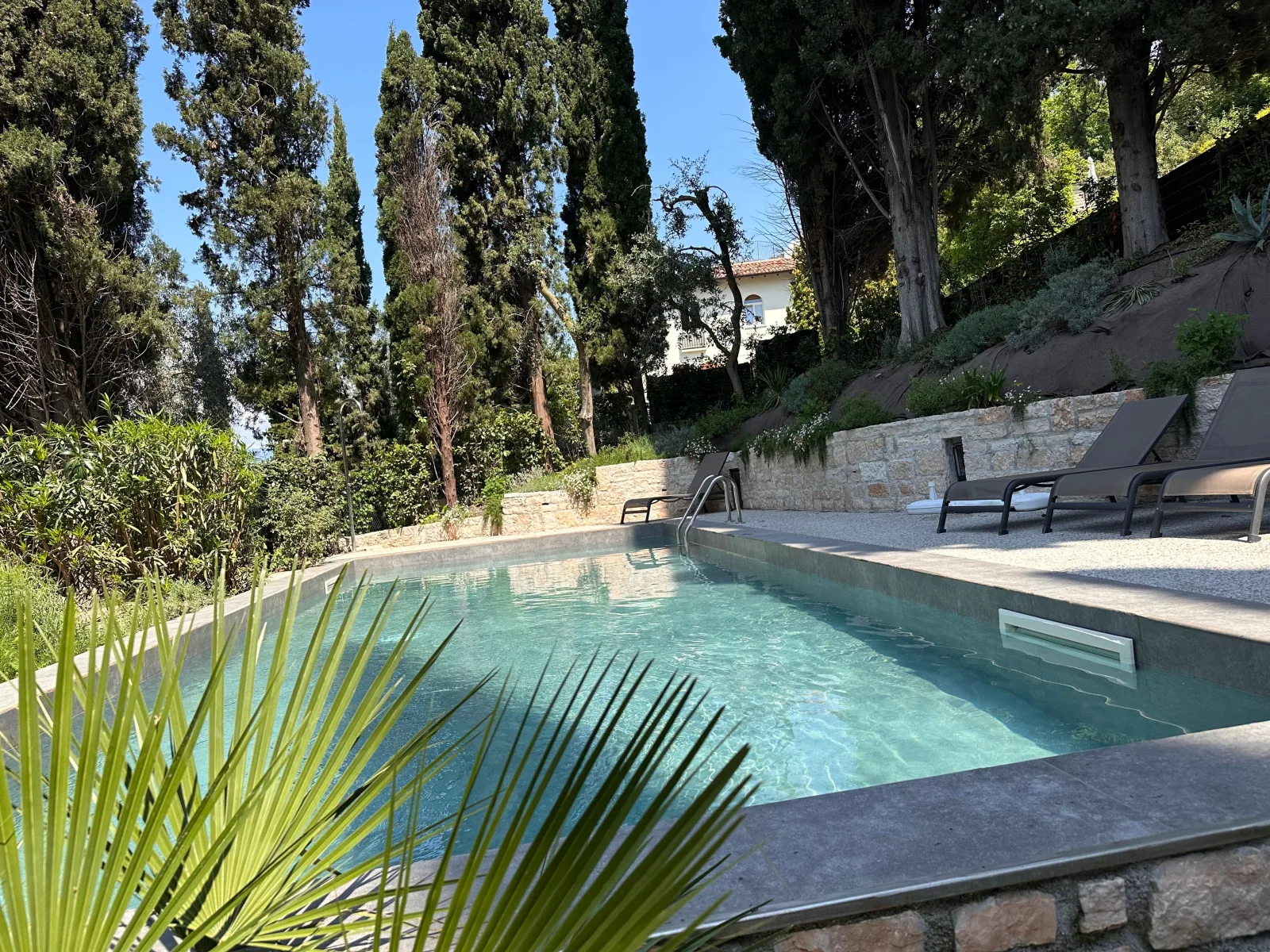 3 Zimmer Apartment am  Gardasee mit traumhaften Seeblick und Pool in Torri  del Benaco