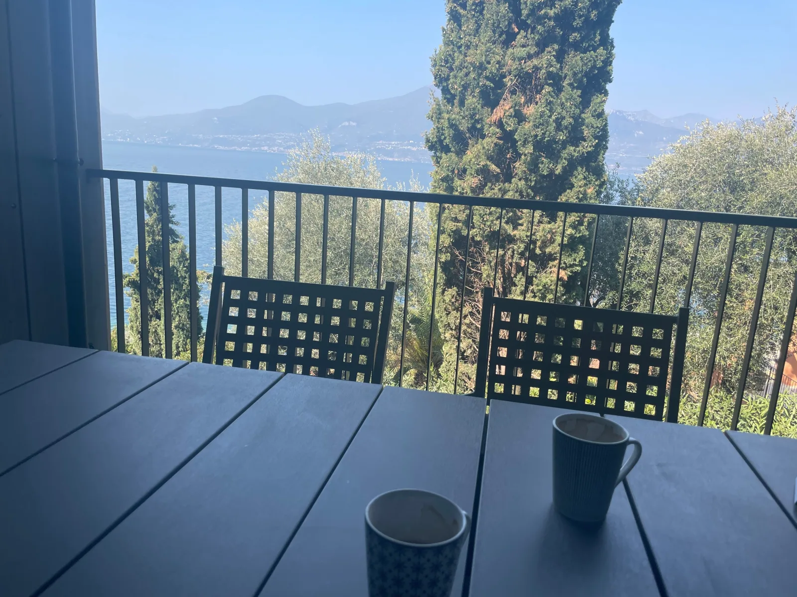 3 Zimmer Apartment am  Gardasee mit traumhaften Seeblick und Pool in Torri  del Benaco