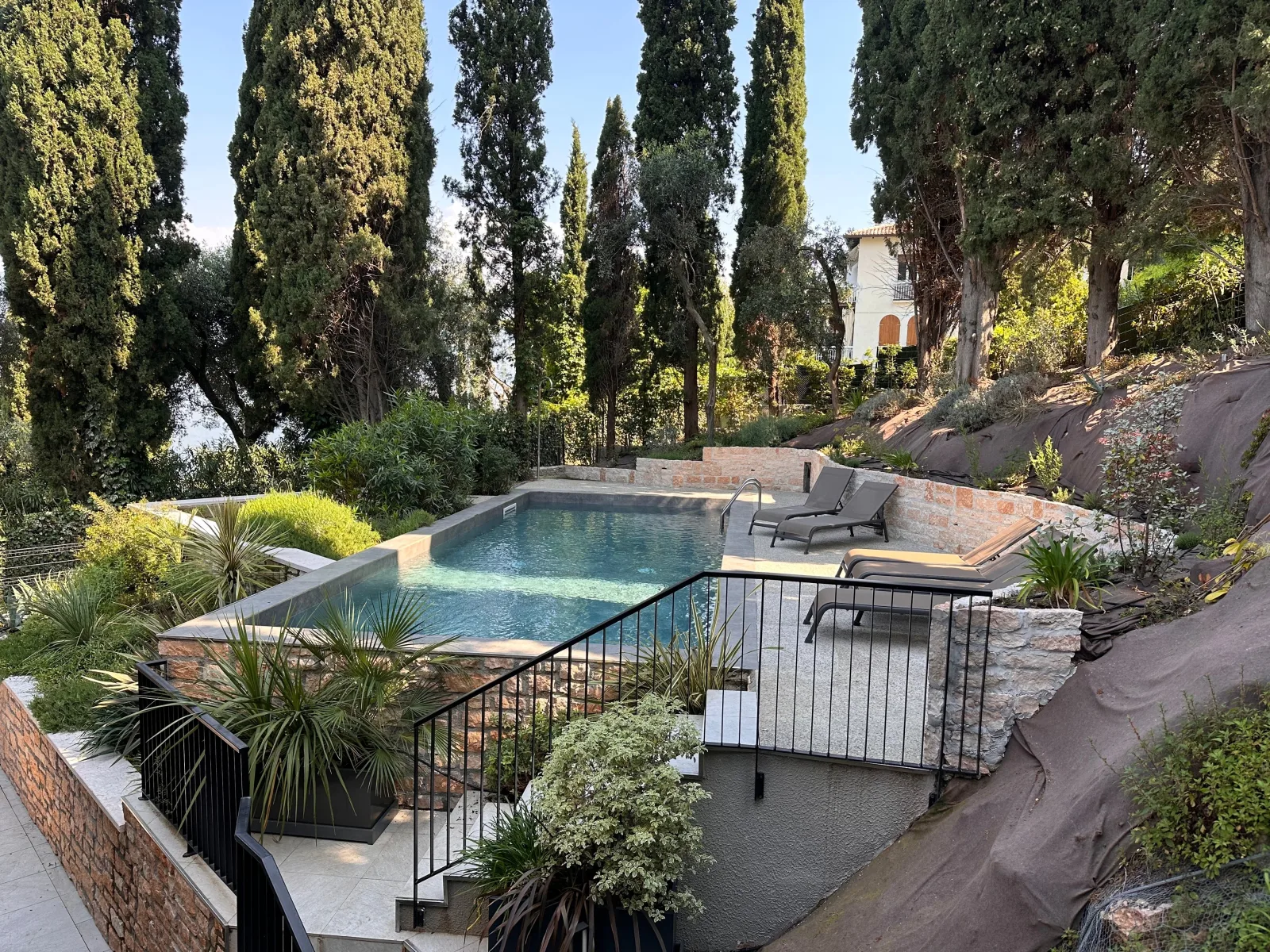 3 Zimmer Apartment am  Gardasee mit traumhaften Seeblick und Pool in Torri  del Benaco