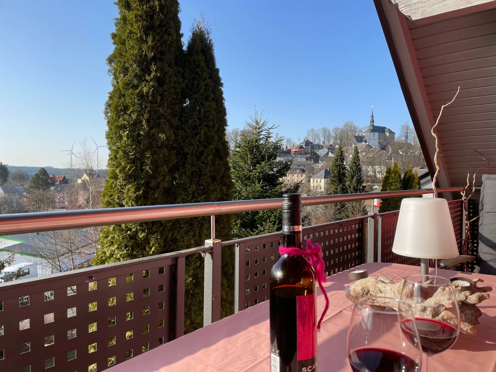 Schöne Ferienwohnung in Schauenstein-Hof im Frankenwald mit Loggia 100qm