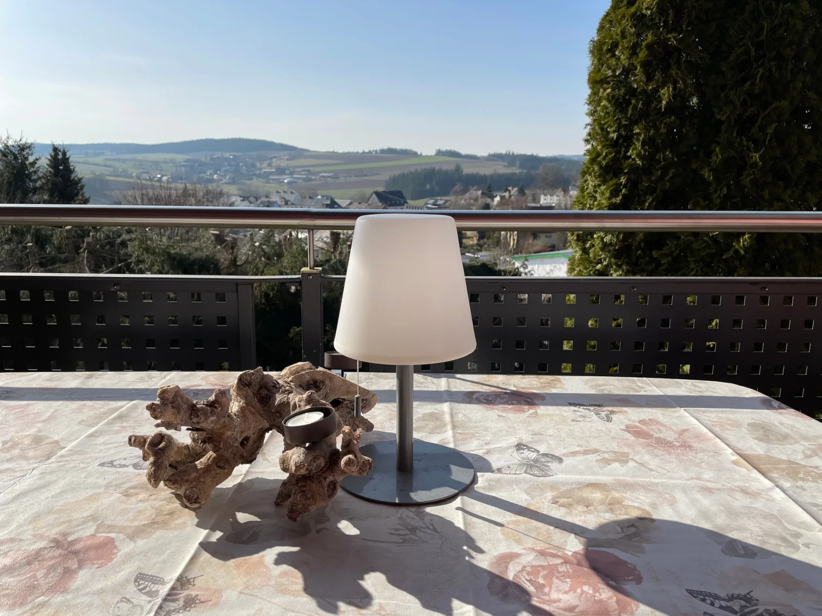 Schöne Ferienwohnung in Schauenstein-Hof im Frankenwald mit Loggia 100qm