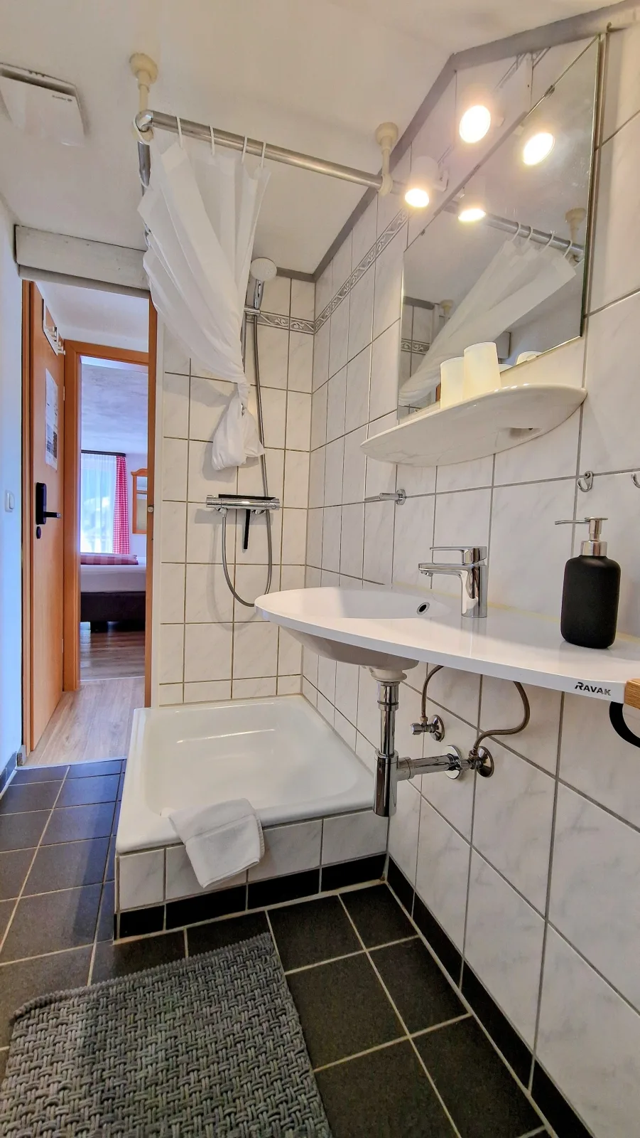 Ferienwohnungen Wolf - Wohnung "Breitenberg" 2,5 Zimmer mit  Bergblick
