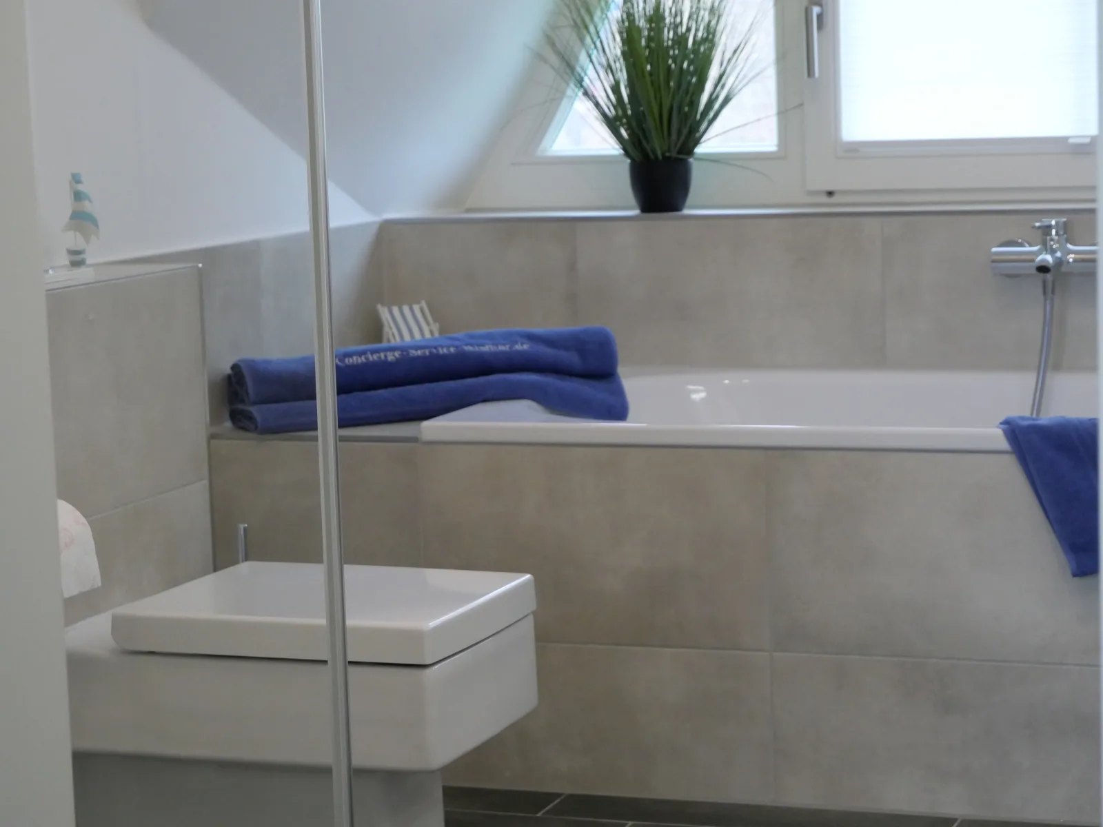 dicht an der Küste  Haus "Emma" mit  Infrarot-Sauna u.Wallbox