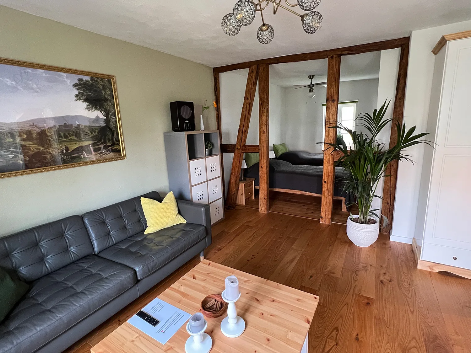 Apartment 001