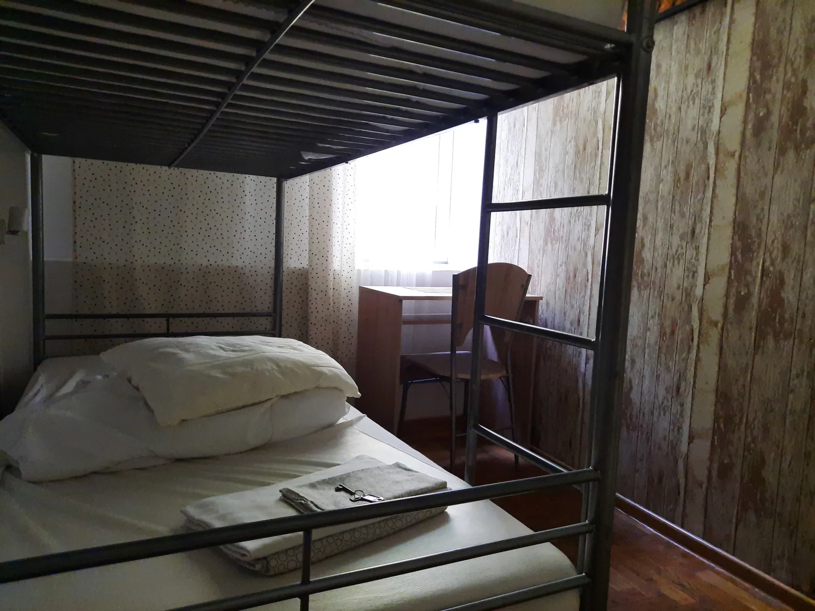 Twin room with bunk bed (Cracow Old Town)