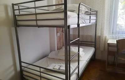 Twin room with bunk bed (Cracow Old Town)