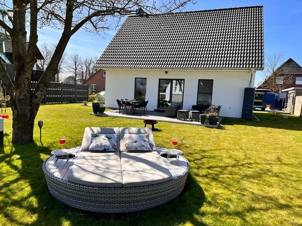 Zu Fuß zum Strand - familienfreundlich zwischen Wismar und Boltenhagen (Wallbox am Haus!)