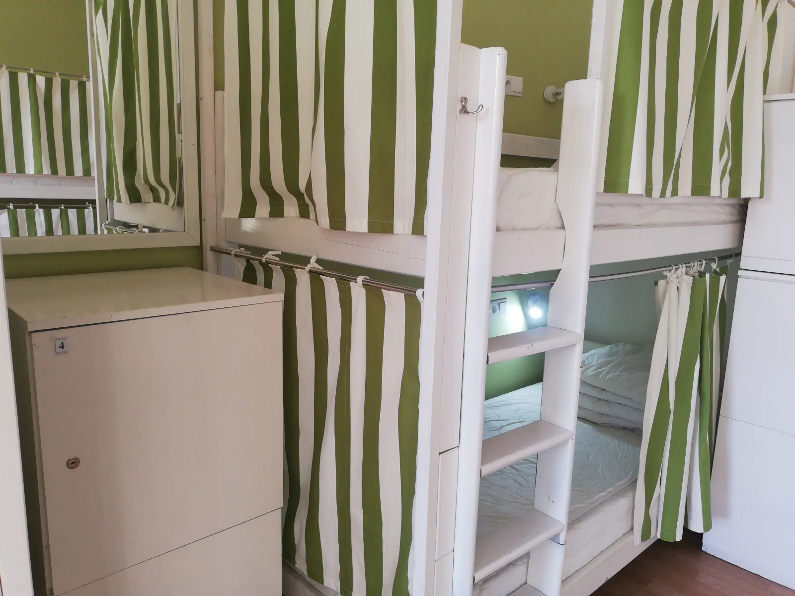 Bed in 12-Bed Mixed Dormitory Room, Old Town