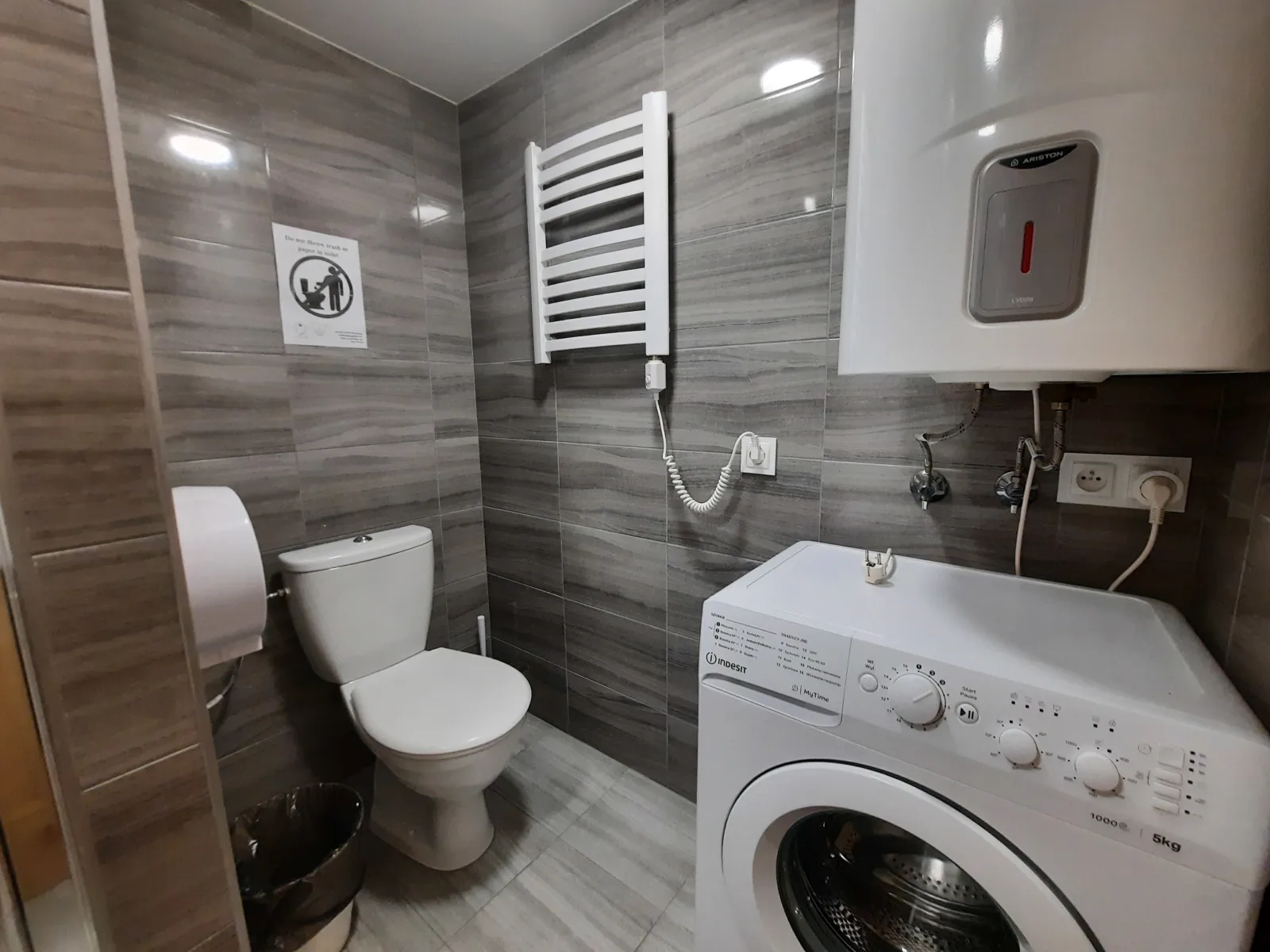 Apartment-studio for 5 guests (Cracow Old Town)