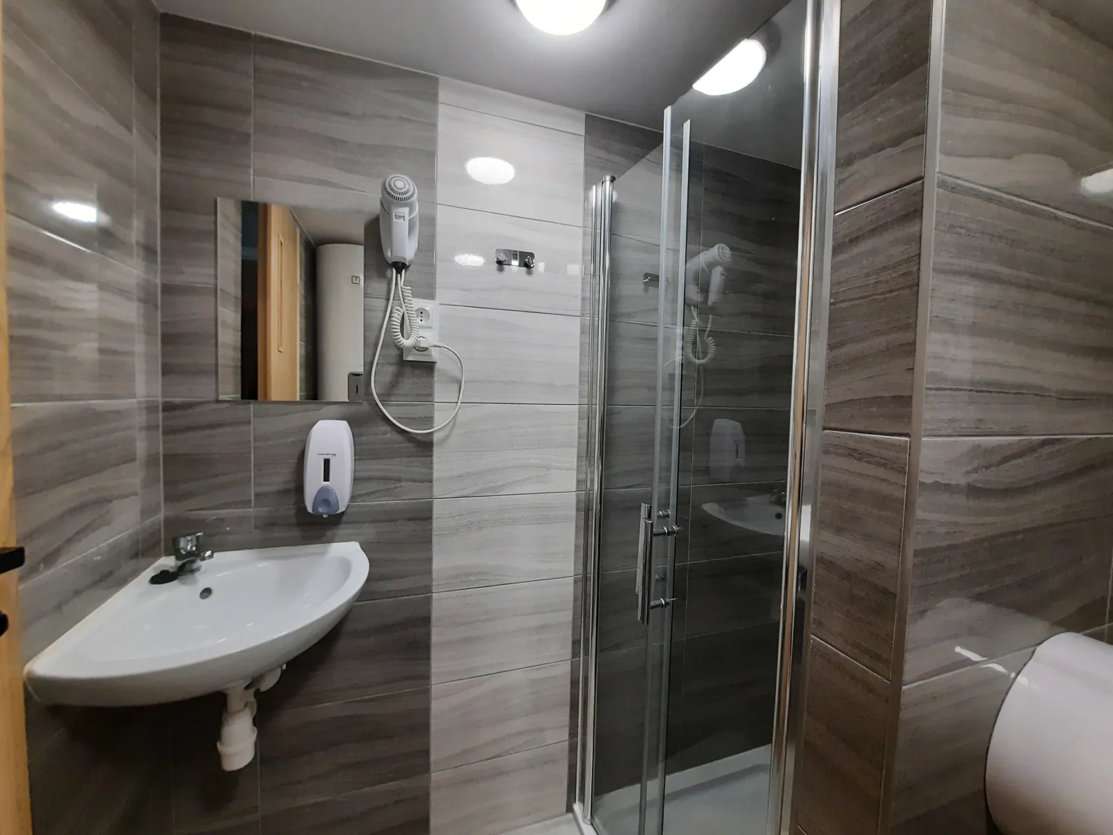 Apartment-studio for 5 guests (Cracow Old Town)