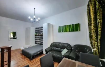 Apartment-studio for 5 guests (Cracow Old Town)