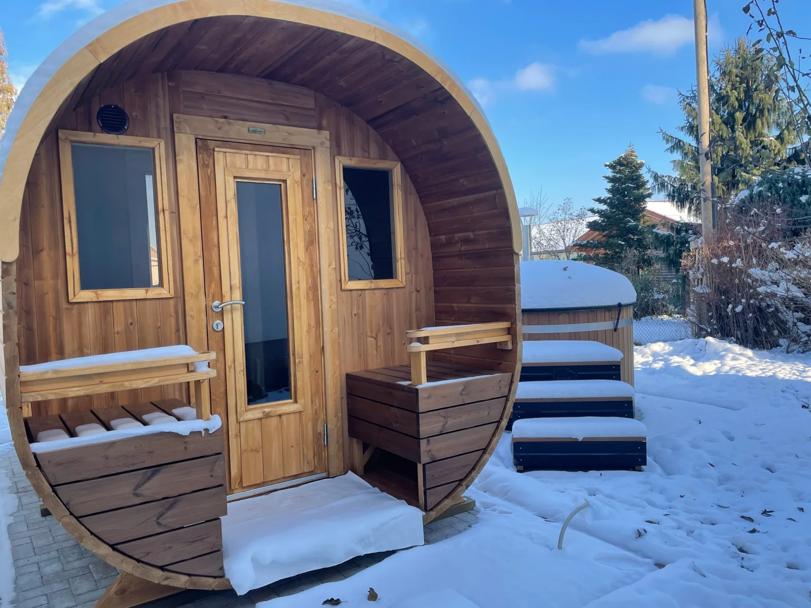 Ferienhaus Amare mit Fasssauna, eigener Terrasse & Kamin