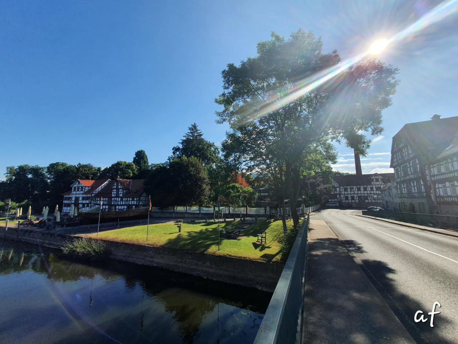 "Bedroo" Ferienwohnung am historischen Hafen