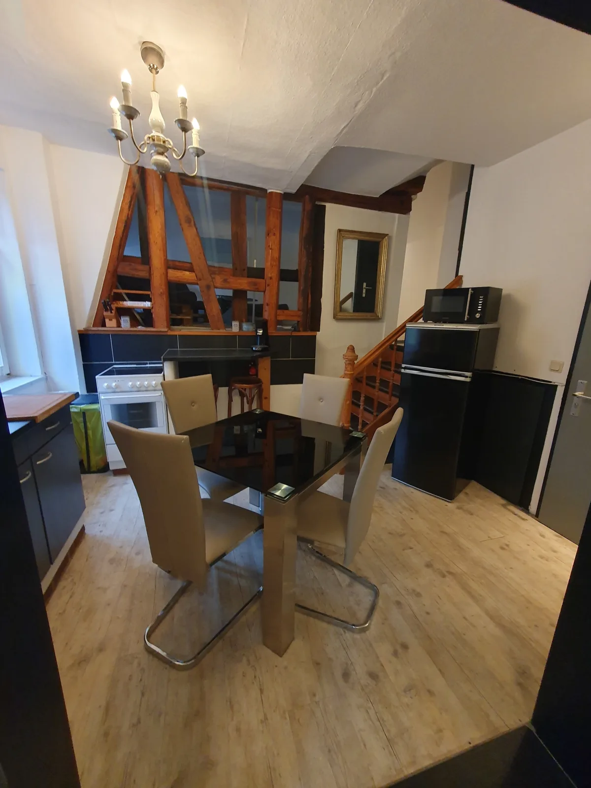 "Bedroo" Ferienwohnung am historischen Hafen