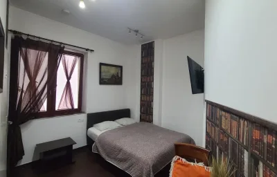 Double room with private bathroom, Cracow Old Town