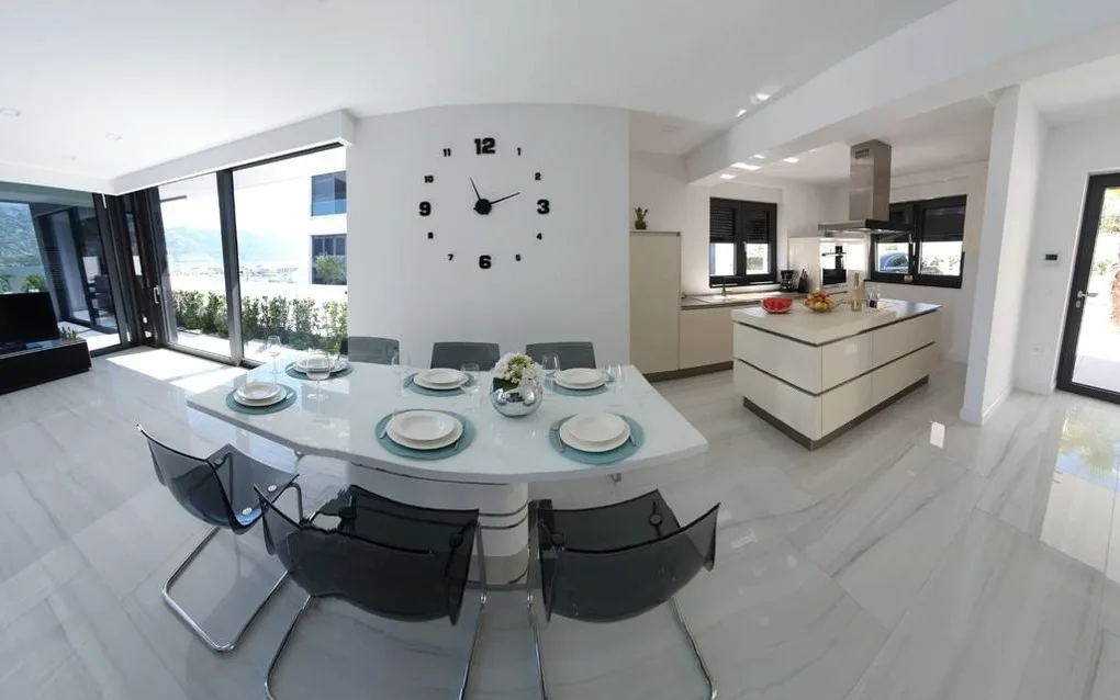 Luxury Sea & Mountain View Villa One with Private Pool & Jacuzzi
