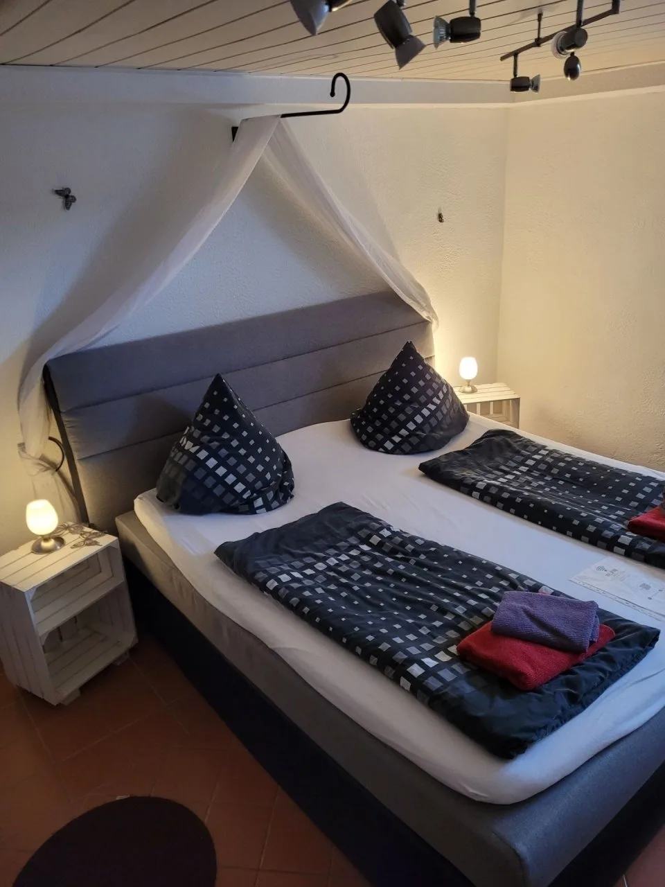 Zimmer 2 / Gästezimmer Haus Talblick Lautenthal / Langelsheim