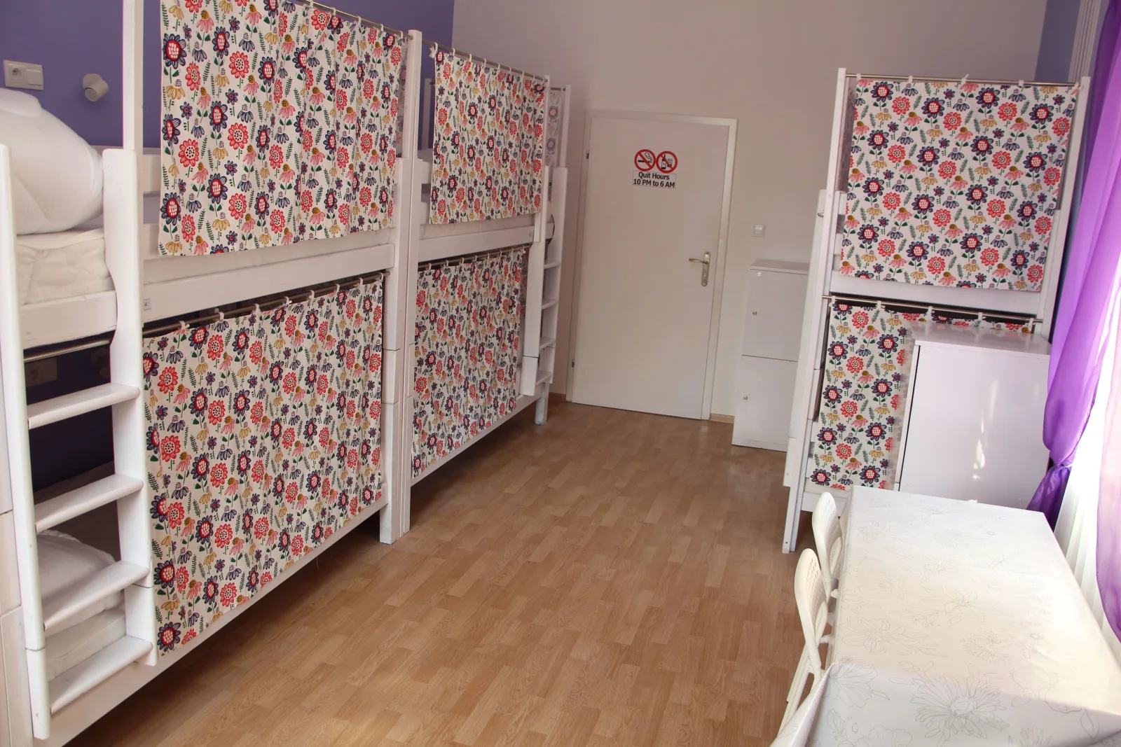 Bed in 8-Bed Mixed Dormitory Room, Old Town