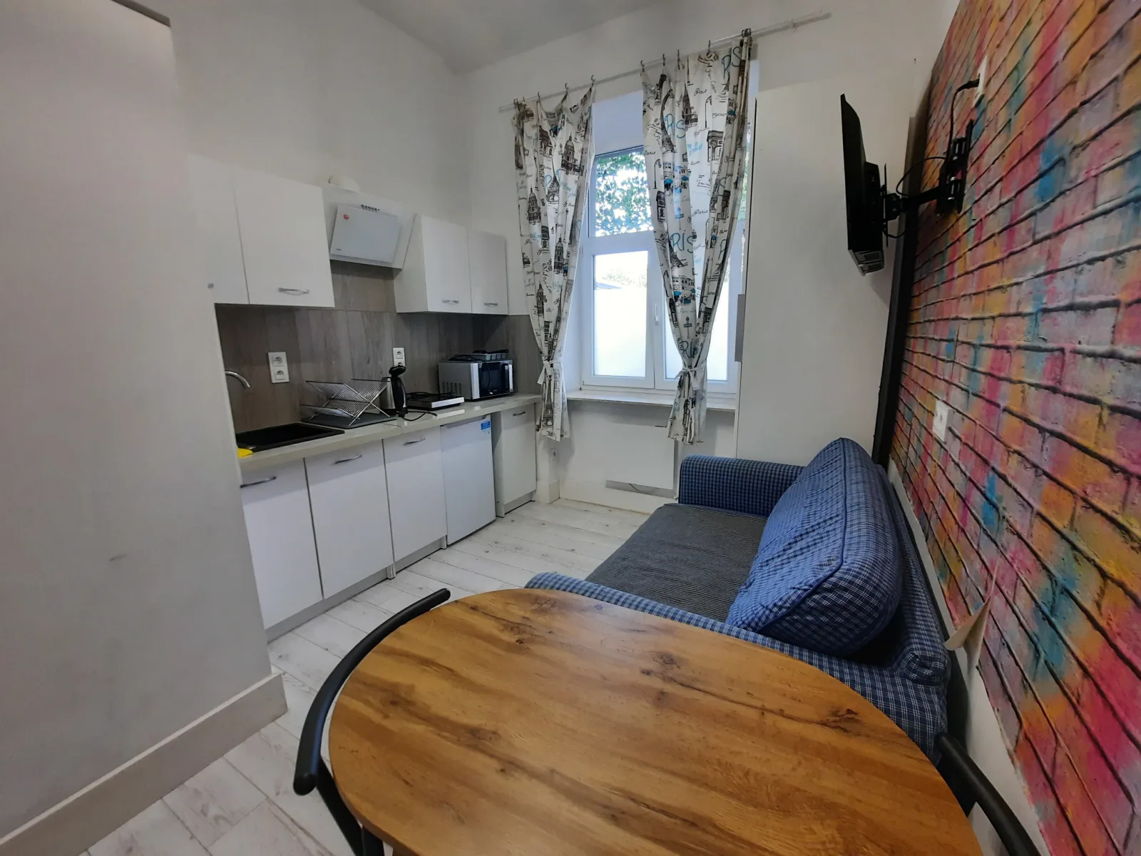 Apartment for 3 Guests (Cracow Old Towm)