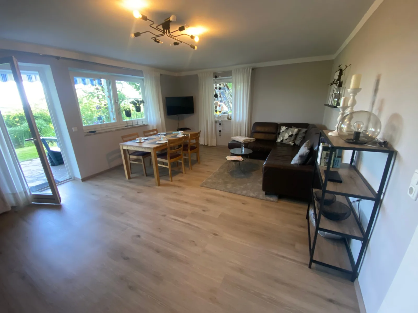 5 Sterne Ferienwohnung Rosengarten