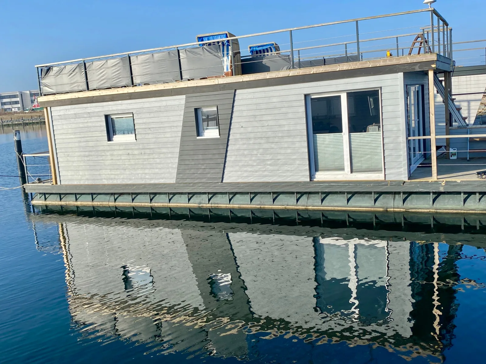 Hausboot Annis Mehrblick